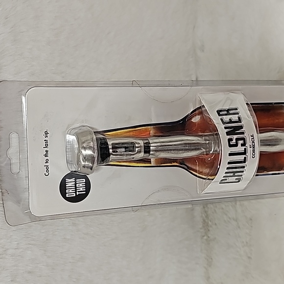 Corkcicle Chillsner Beer Chiller, Silver, 1-Pack - Picture 5 of 7